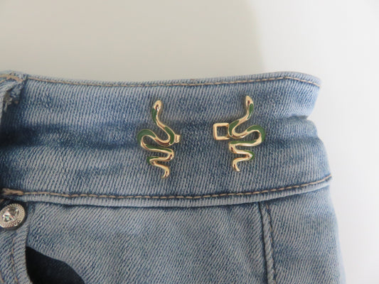 Snake Waist Buttons