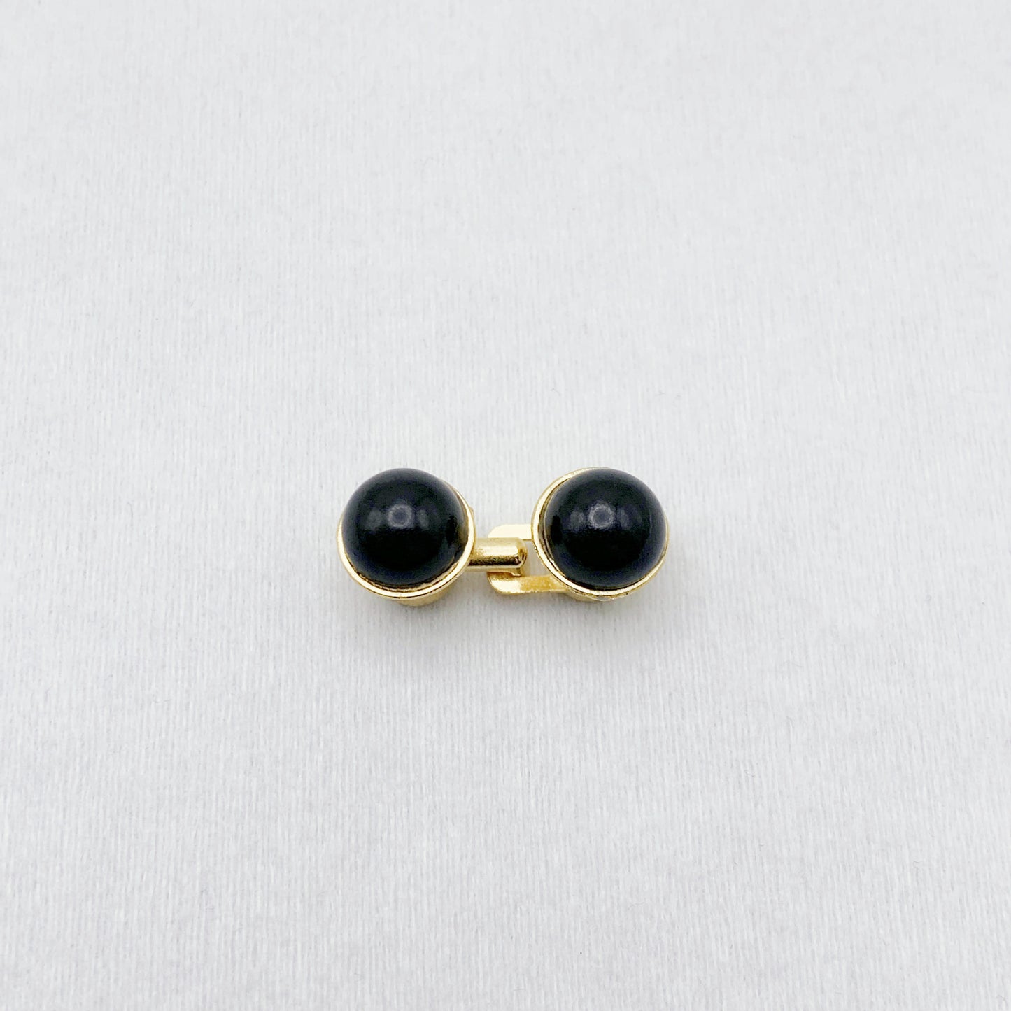 Small Round Waist Buttons (Various Styles Available)