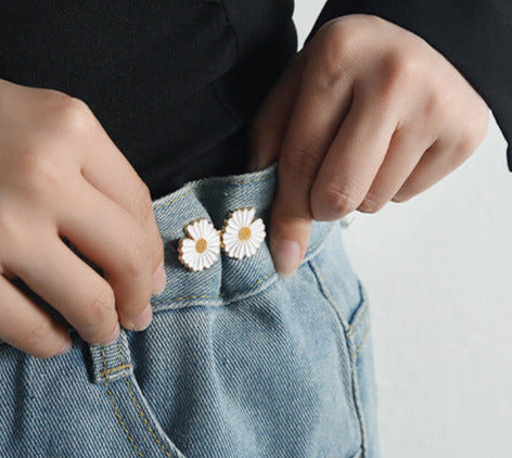 Flower Waist Buttons (Various Colors Available)
