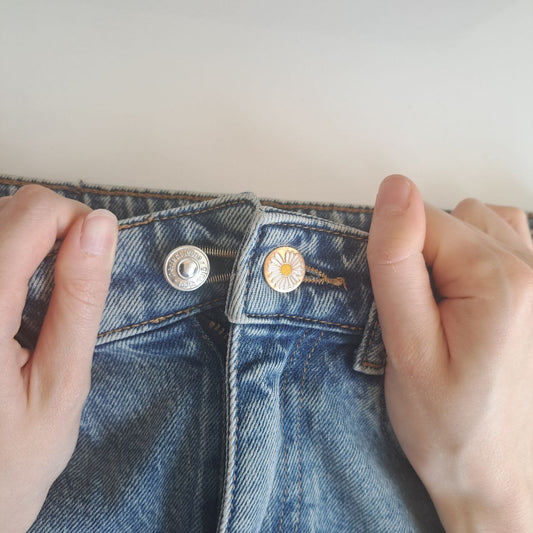 Gold Daisy Waist Expander Button