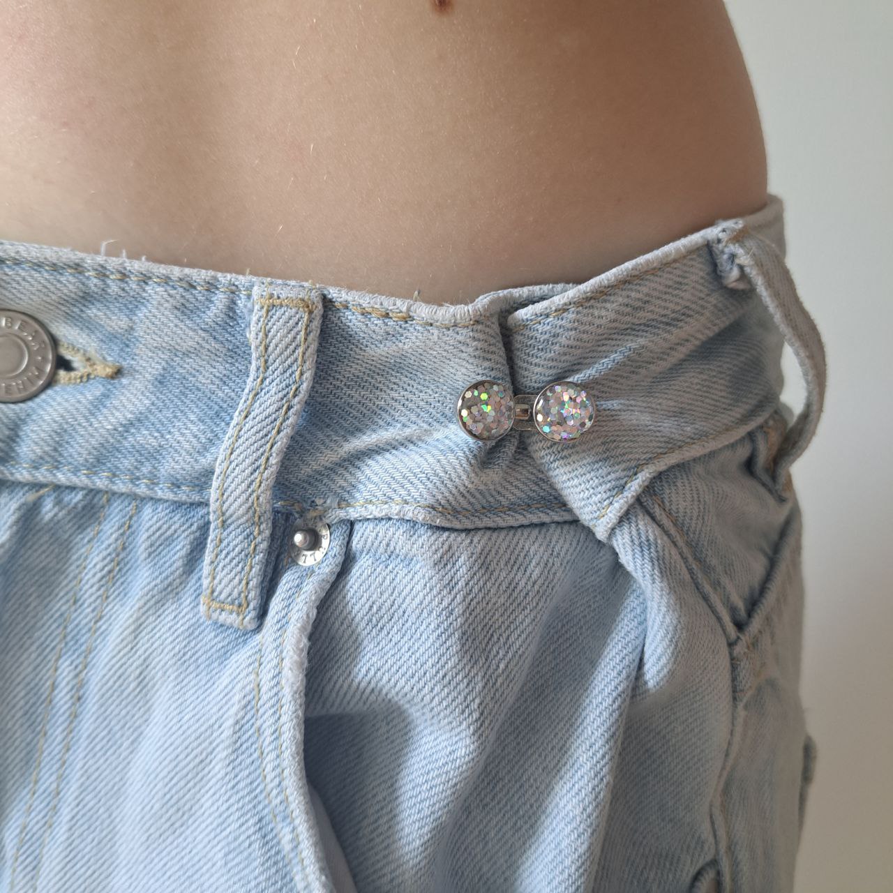 Small Round Waist Buttons (Various Styles Available)