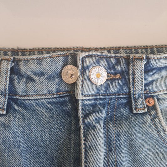 Silver Daisy Waist Expander Button