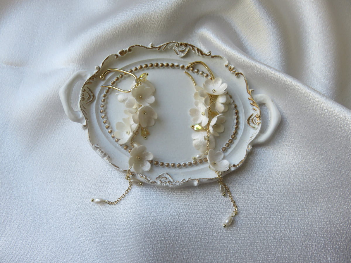 Gold White Floral Non-Piercing Tassel Earrings — view 4