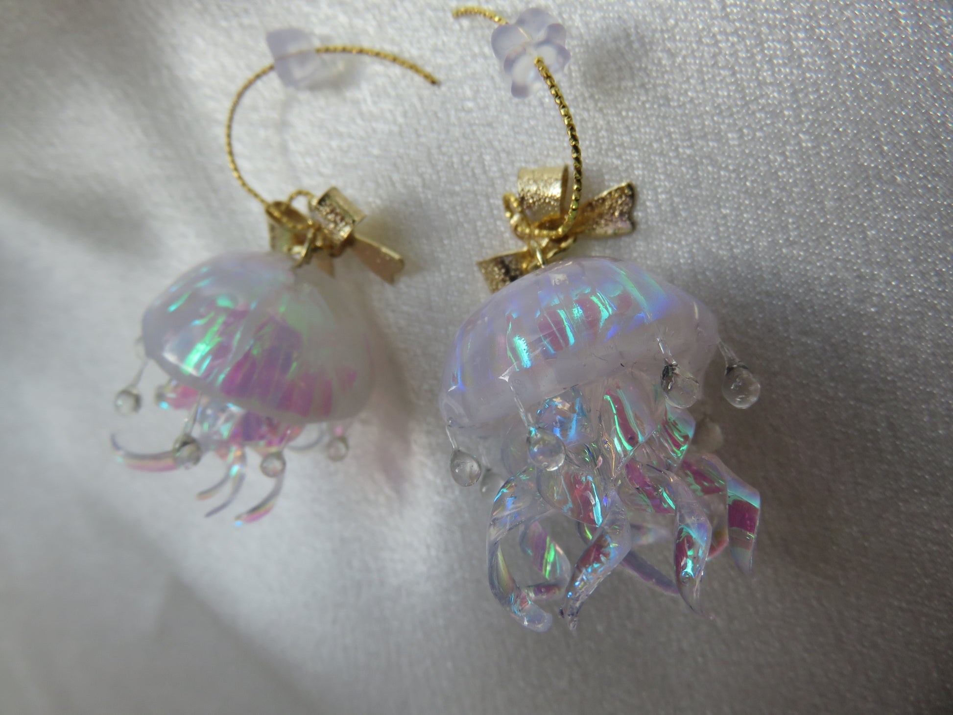 Aurora Jellyfish Bow Earrings