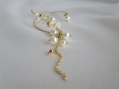 Pearl & Blossom Bracelet