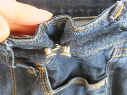 Small Round Waist Buttons (Various Styles Available)